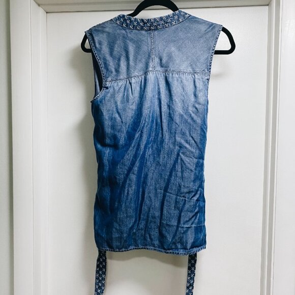 Anthropologie Stitched Chambray Vest By Holding Horses Size S - Picture 2 of 5